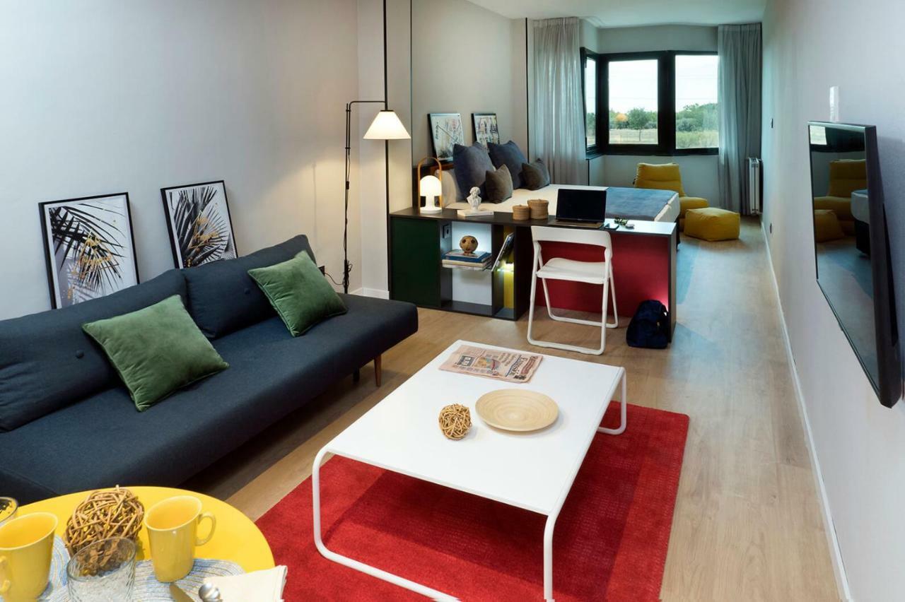 The Oliver Apartamentos Pozuelo de Alarcon Room photo