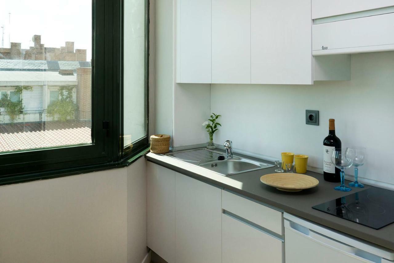 The Oliver Apartamentos Pozuelo de Alarcon Exterior photo